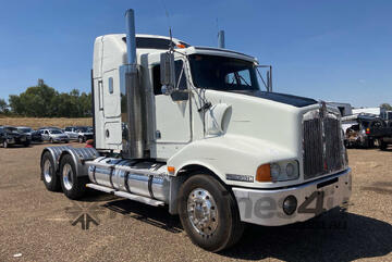 2005 Kenworth T401 Prime Mover