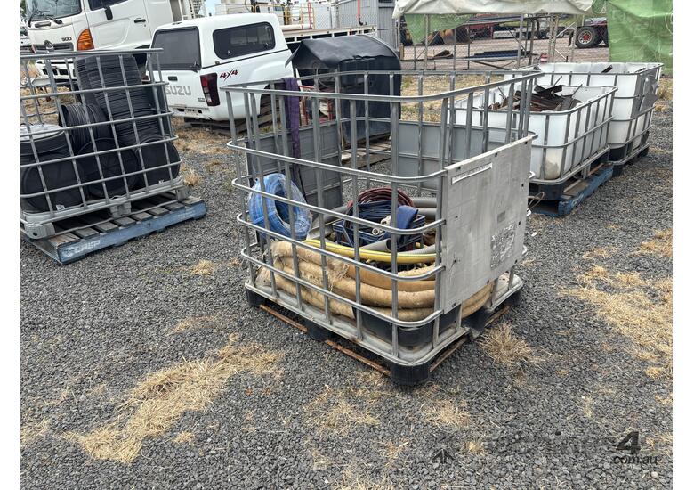 1 x IBC Cage of Assorted Hoses