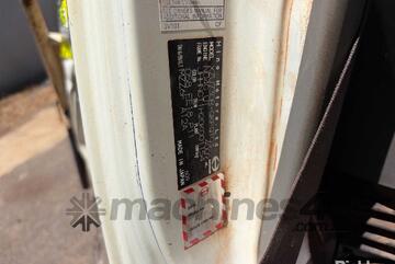 Hino 2011   300 717 Table Top