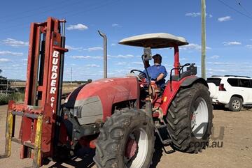 MCCORMICK C85 MAX FORKLIFT TRACTOR