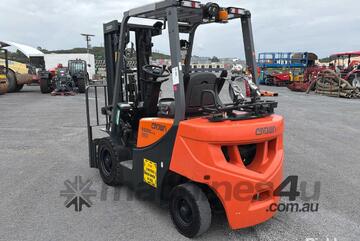 Crown 2018   CG25GP Forklift