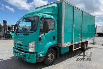 Isuzu 2012   FRR500 Pantech
