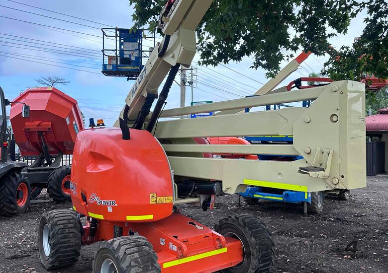 2026 JLG 450AJ - 45ft 4x4 Knuckle Boom Lift image 4