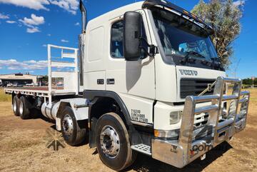 Volvo FM7 8x4 Traytop Truk. One Owner Ex Major Fleet.
