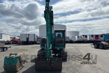 2004 Kobelco SK135SR Excavator (Steel Track With Rubber Inserts)