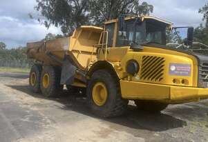 Volvo Dump truck moxi