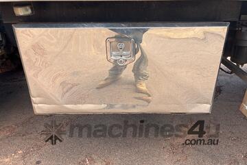 2012 Isuzu FXL 1500 Refrigerated Pantech