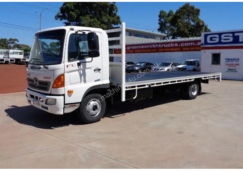 Used 2009 Hino FC 500 1018 Tray Truck in , - Listed on Machines4u