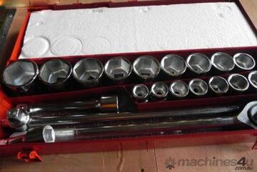 2013 Socket Set 21piece 3/4 2013 Socket Set 21piece 3/4 Hand Tools Tooling