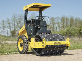 Bomag BW124PD-4 T - Single Drum Vibratory Rollers - picture0' - Click to enlarge