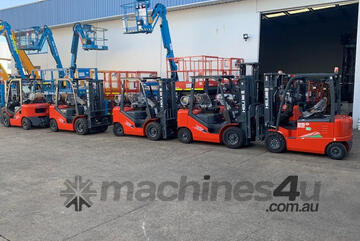   Heli Container Mast 2.5ton LPG Forklifts / 4.8m Lift / S/S & F/P / Nissan Eng