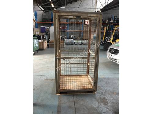 East West Engineering Crane Man Cage 750 kg rated Safety Lift work lifting