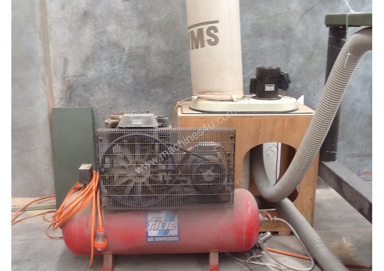 caption USED AIR COMPRESSOR