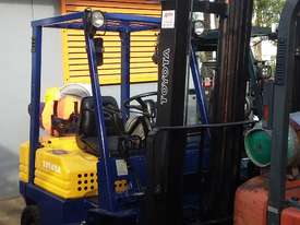 Toyota 5FG15 4.3m Lift Height Side Shift - picture1' - Click to enlarge