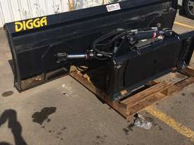 Used Digga 2400 Angle & Tilt Dozer Blade - picture1' - Click to enlarge