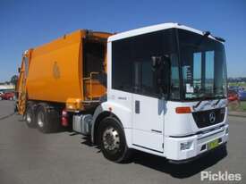 2013 Mercedes Benz 2624 - picture0' - Click to enlarge