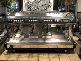 LA CIMBALI M39 GT 3 GROUP BLACK AND STAINLESS ESPRESSO COFFEE MACHINE - picture1' - Click to enlarge