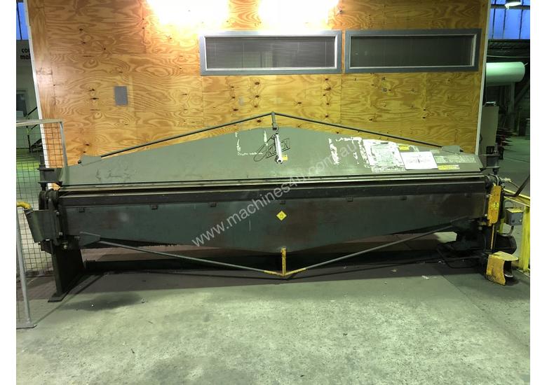 caption KLEEN 3600mm x 2mm Semi Hydraulic Folder - Reduced for quick sale Save $2000