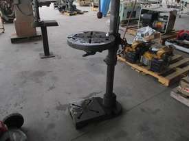 Harvey Drill Press - picture2' - Click to enlarge