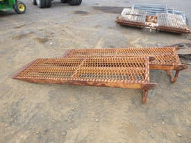 Unknown Set of ramps Miscellaneous Parts - picture0' - Click to enlarge