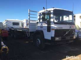 1999 Volvo FL6 - picture0' - Click to enlarge