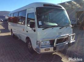 2013 Toyota Coaster - picture0' - Click to enlarge
