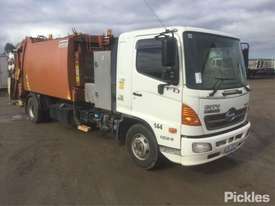2010 Hino 500 1024 FD1J - picture0' - Click to enlarge