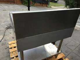 Commercial Natural Gas 600mm Chargrill/ 300mm Hotplate - picture1' - Click to enlarge