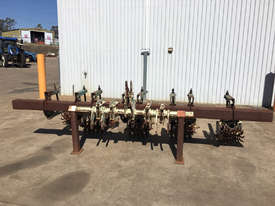 Orthman 4 Row Cultivators Tillage Equip - picture2' - Click to enlarge