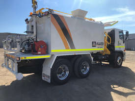 Hino FM 2628-500 Series Water truck Truck - picture1' - Click to enlarge