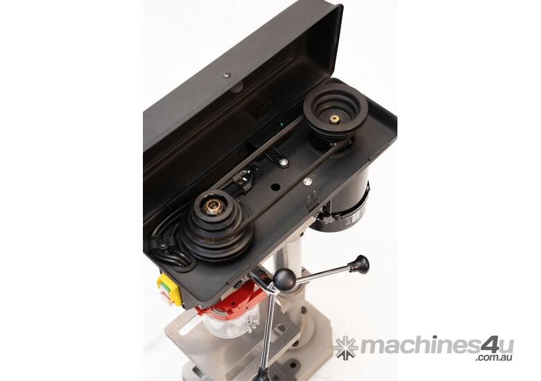 caption Oltre 200mm (8