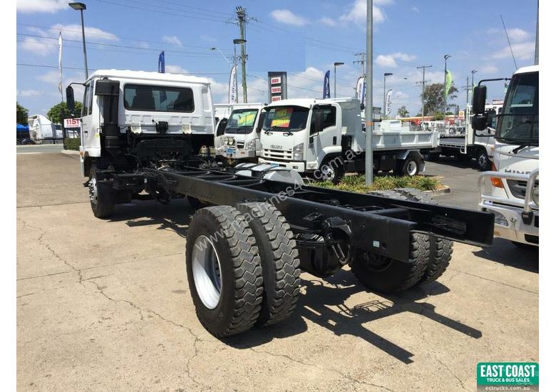 caption 2007 NISSAN UD PK 245 Cab Chassis