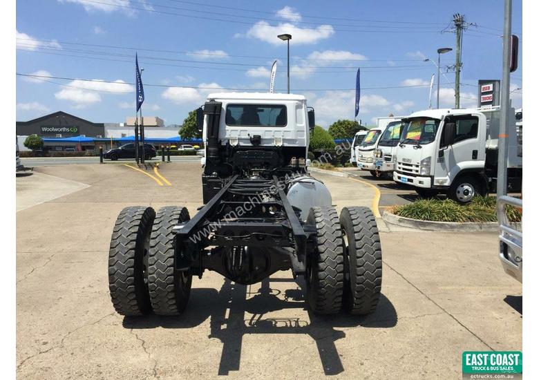 caption 2007 NISSAN UD PK 245 Cab Chassis