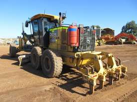 2010 JOHN DEERE 872GP MOTOR GRADER - picture0' - Click to enlarge