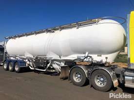 2014 Boomer Tri Axle - picture0' - Click to enlarge