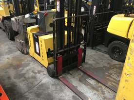 1.13T Battery Electric Walkie Stacker - picture0' - Click to enlarge