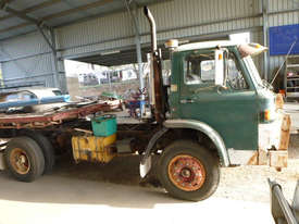 Ford D1000 Primemover Truck - picture0' - Click to enlarge