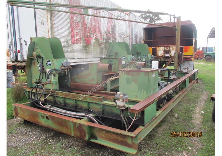 Used gibson Gibson twin log breakdown saw sawmill Sawmills in Beaufort, VIC