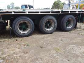 45 ft flat bed trailer - picture1' - Click to enlarge