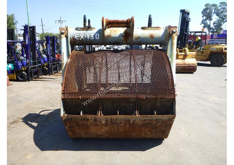 Used 2012 EX130 2012 EX130 Flip Screen Bucket Excavator Bucket in