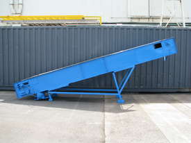 Large Incline Motorised Belt Conveyor - 5m long - picture0' - Click to enlarge