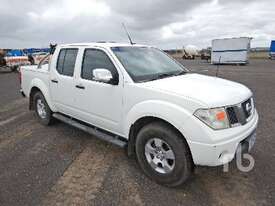 NISSAN NAVARA Ute - picture0' - Click to enlarge