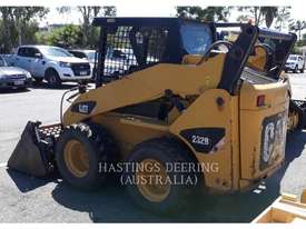 CATERPILLAR 232B2 Skid Steer Loaders - picture1' - Click to enlarge