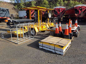 BARTCO TRAFFIC SIGNALS Signalling Road Maintenance - picture1' - Click to enlarge