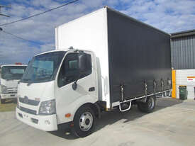 Hino 917 - 300 Series Curtainsider Truck - picture0' - Click to enlarge