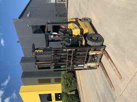 Yale GLP25TK LPG Forklift - picture0' - Click to enlarge