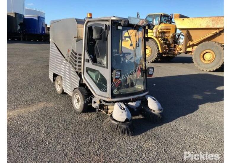 Used Green Machine 636 Ride On Sweeper In , - Listed On Machines4u