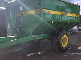 Grain King 18 Tonne Haul Out / Chaser Bin Harvester/Header - picture0' - Click to enlarge