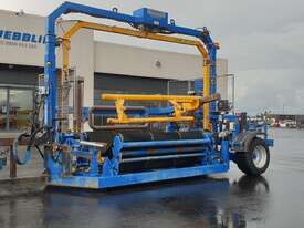 Goweil G4020 Square & Round Bale Wrapper - picture2' - Click to enlarge