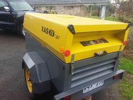 Air Compressor Towable - picture1' - Click to enlarge